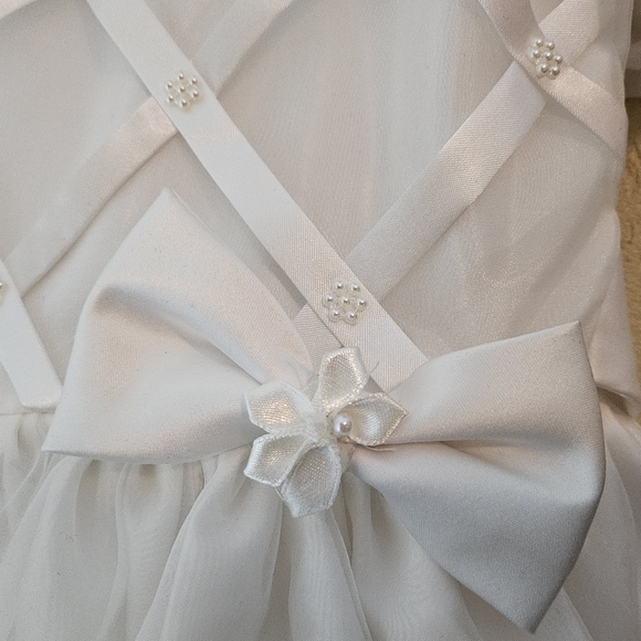 Lito Children's Wear First Communion or Flower Girl Dress 6x White pre-owned - Picture 4 of 8
